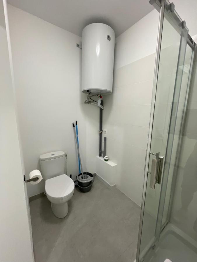 Appartement 30 M2, Piscine Et Parking Prive Mouans-Sartoux Zewnętrze zdjęcie