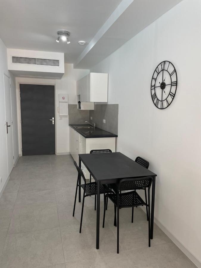 Appartement 30 M2, Piscine Et Parking Prive Mouans-Sartoux Zewnętrze zdjęcie