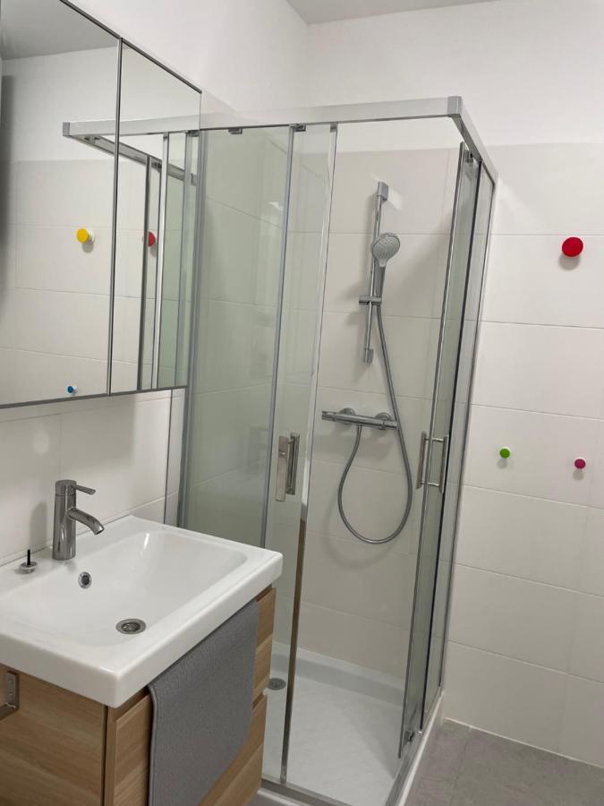 Appartement 30 M2, Piscine Et Parking Prive Mouans-Sartoux Zewnętrze zdjęcie